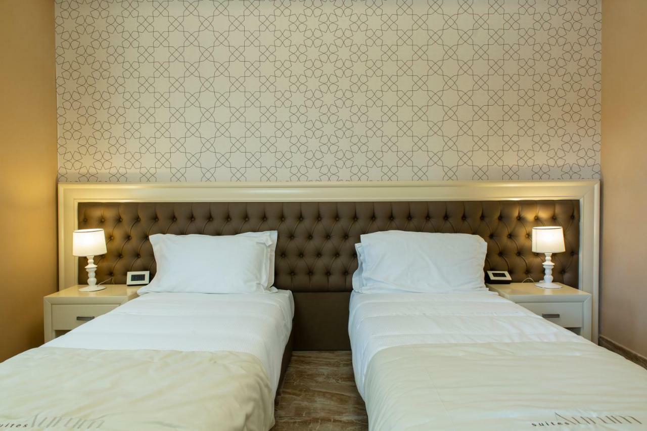 Aurum Suites Pescara Bagian luar foto