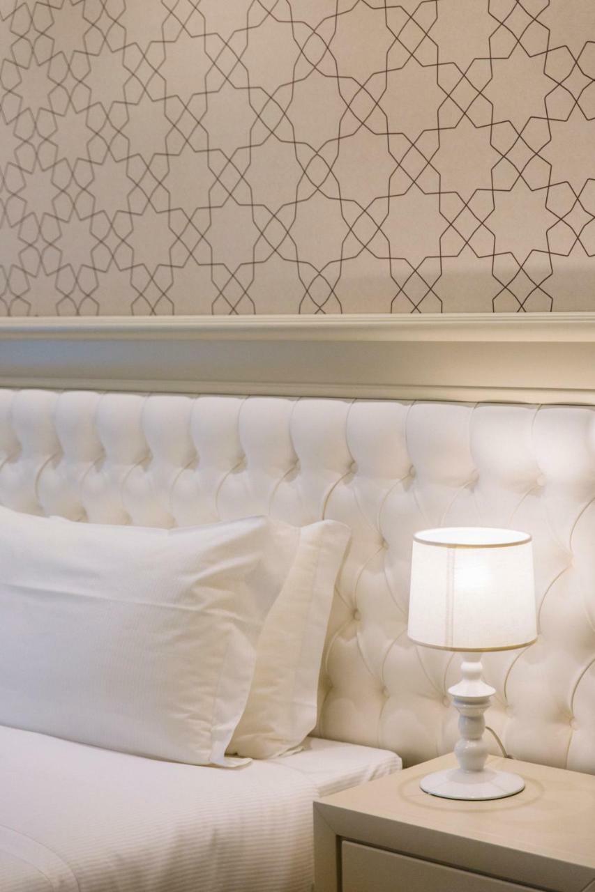 Aurum Suites Pescara Bagian luar foto